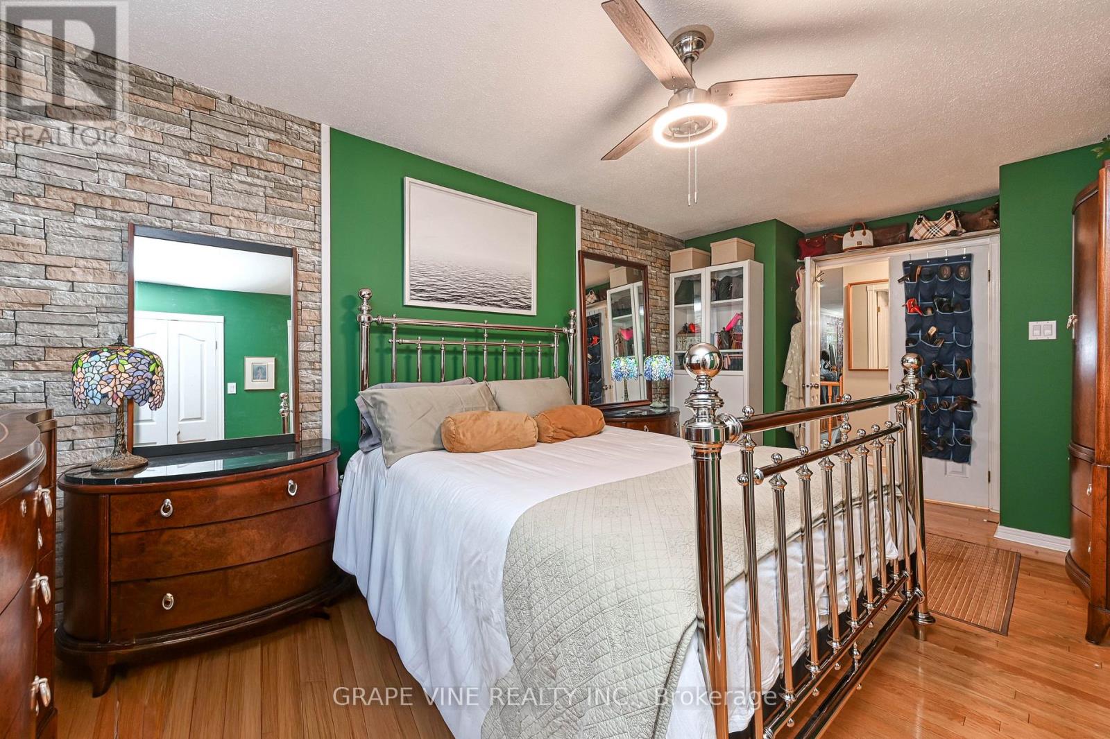 777 Rolling River Crescent, Ottawa, Ontario  K1V 1M2 - Photo 20 - X12458250