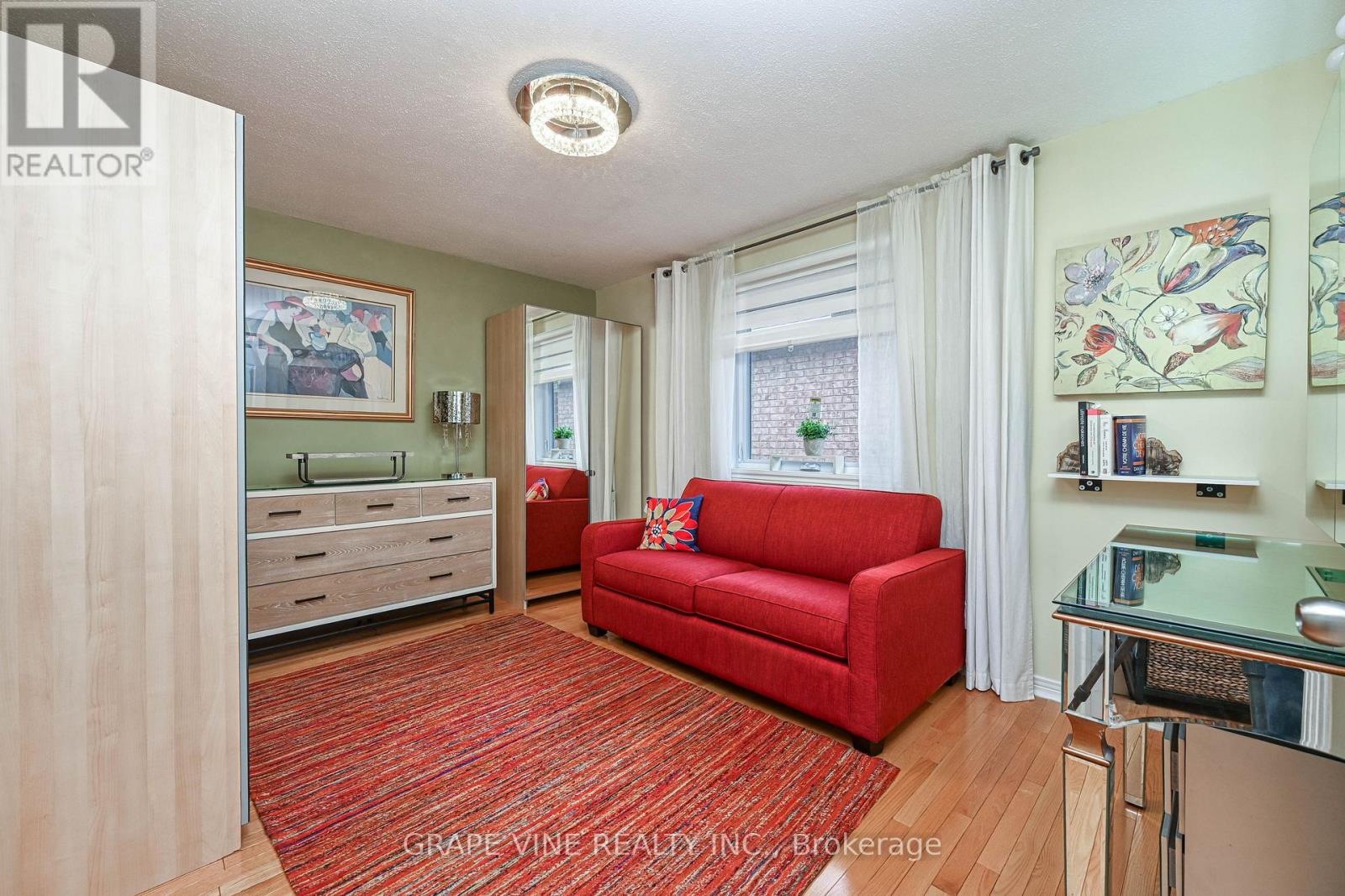 777 Rolling River Crescent, Ottawa, Ontario  K1V 1M2 - Photo 25 - X12458250