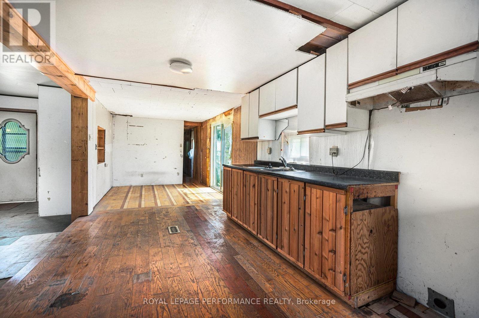 3796 County Rd 12 Road, South Stormont, Ontario  K0C 1V0 - Photo 13 - X12458285