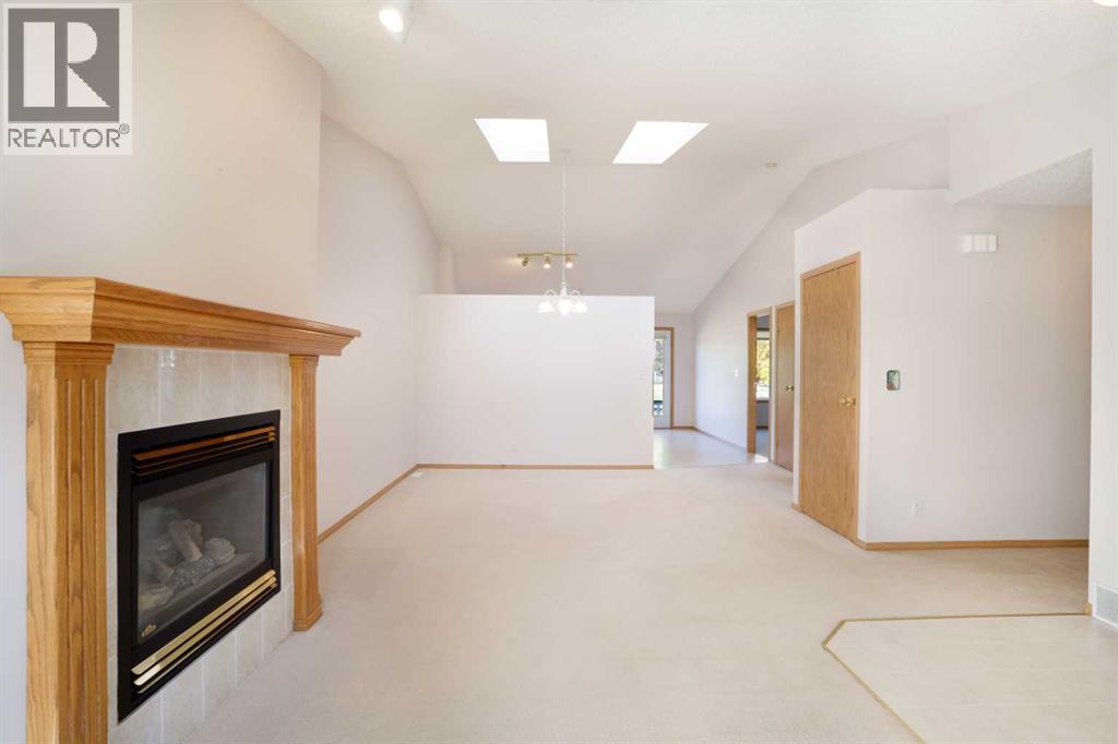 13 Fairview Park Lane W, Brooks, Alberta  T1R 1G9 - Photo 7 - A2263773