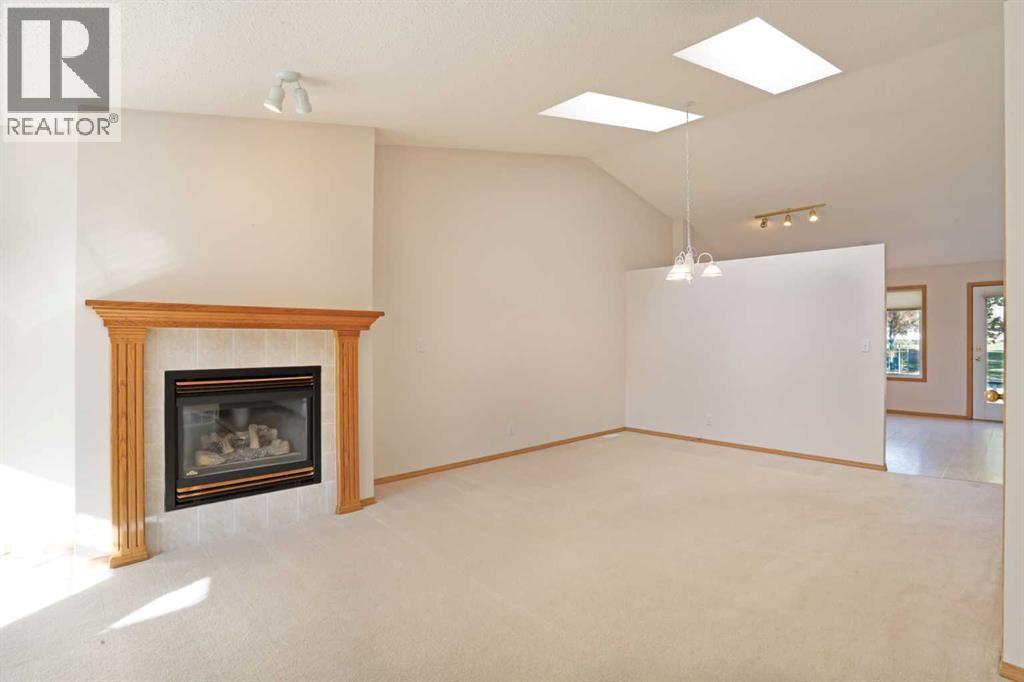 13 Fairview Park Lane W, Brooks, Alberta  T1R 1G9 - Photo 6 - A2263773