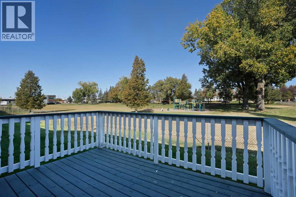 13 Fairview Park Lane W, Brooks, Alberta  T1R 1G9 - Photo 33 - A2263773