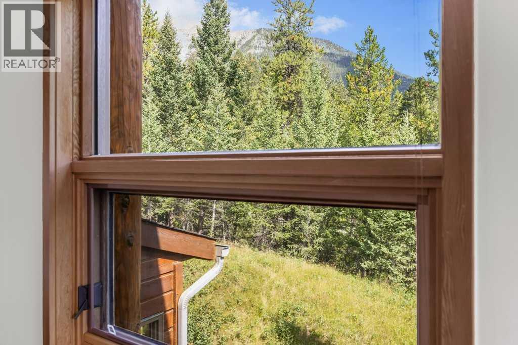 24 Blue Grouse Ridge, Canmore, Alberta  T1W 1L5 - Photo 38 - A2251831