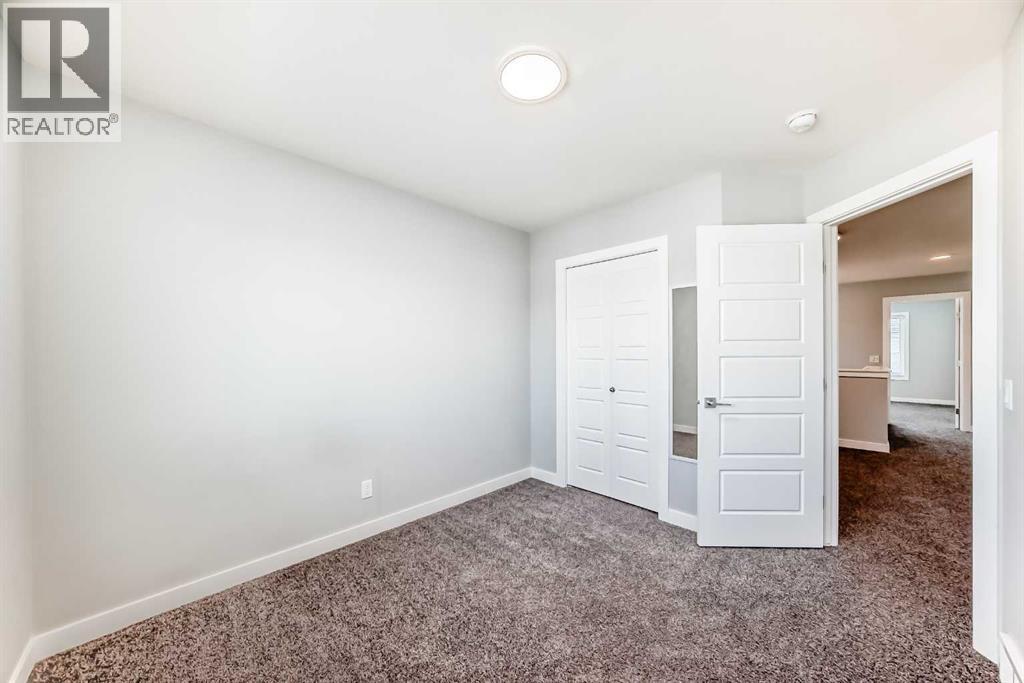 124 Chelsea Glen, Chestermere, Alberta  T1X 2P4 - Photo 15 - A2258924