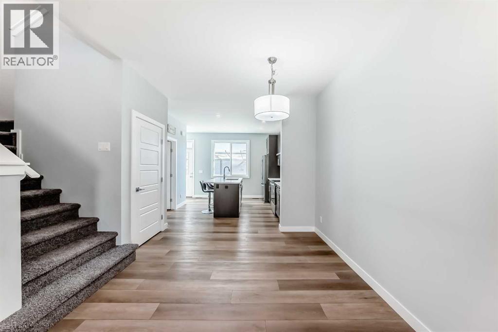 124 Chelsea Glen, Chestermere, Alberta  T1X 2P4 - Photo 7 - A2258924