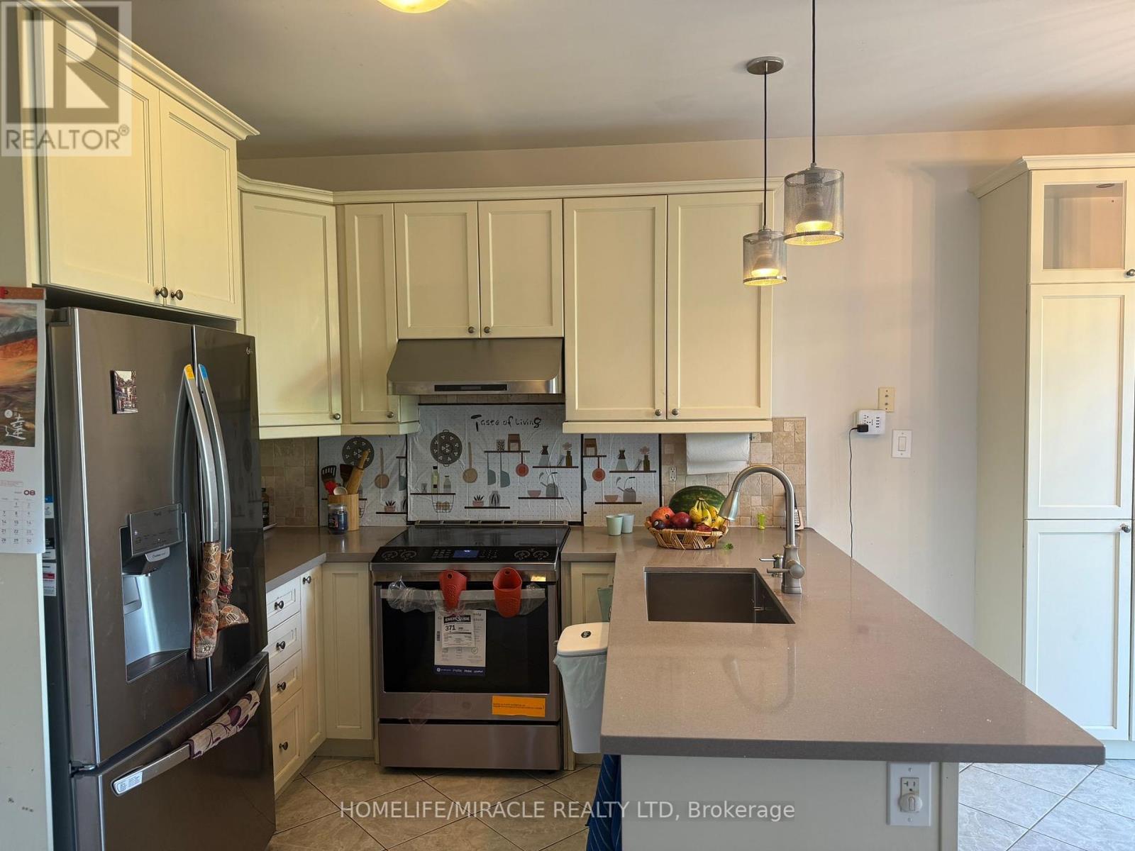 422 Cavanagh Lane, Milton, Ontario  L9T 8G6 - Photo 8 - W12312698