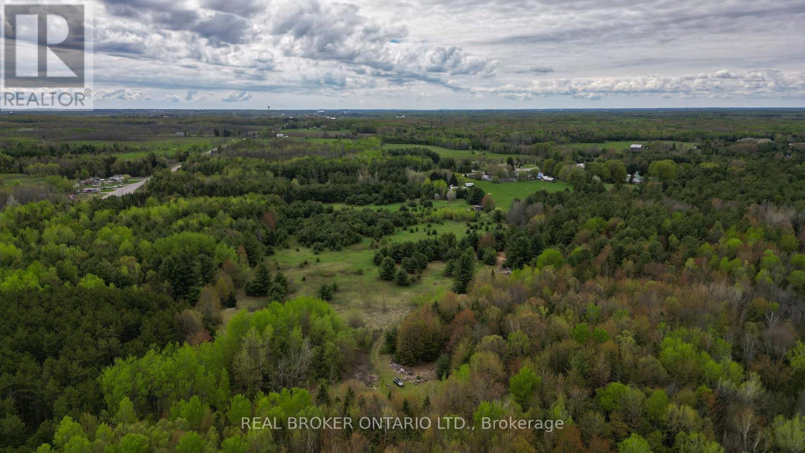 261 Portage Road, Kawartha Lakes, Ontario  K0M 1B0 - Photo 35 - X12052618