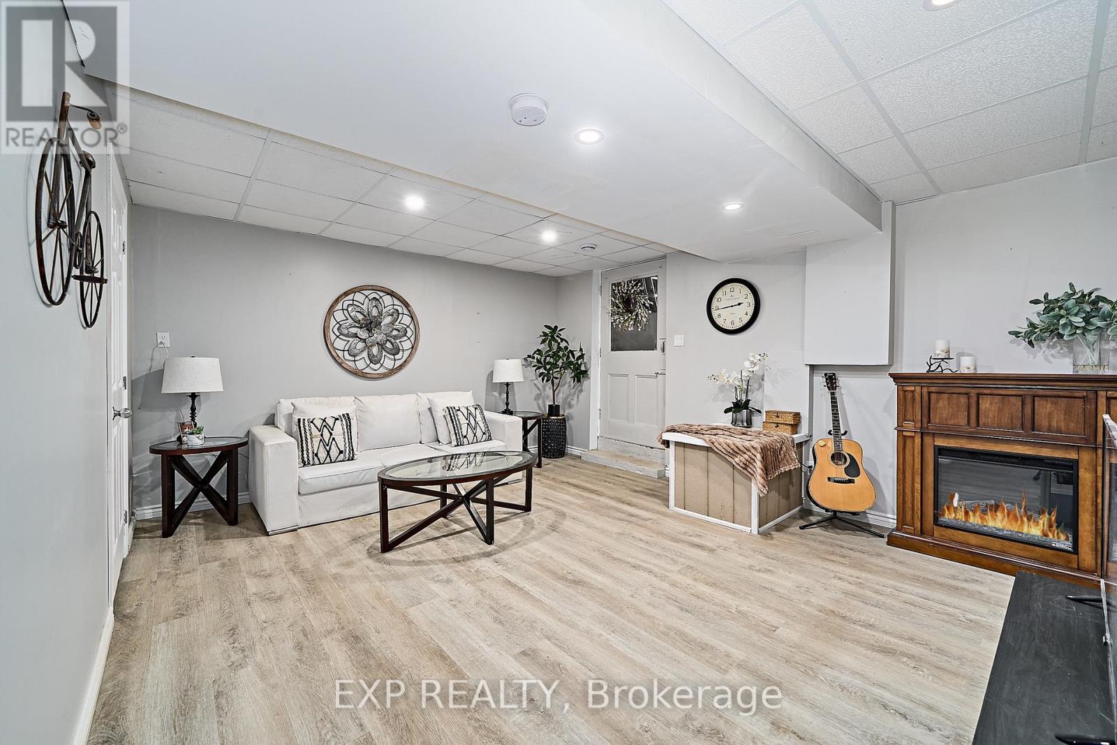 9 Hilda Avenue, Uxbridge, Ontario  L9P 1R2 - Photo 33 - N12453749
