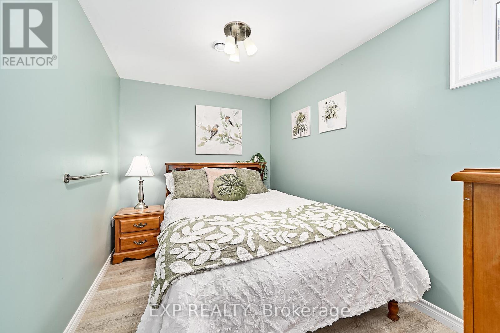 9 Hilda Avenue, Uxbridge, Ontario  L9P 1R2 - Photo 35 - N12453749