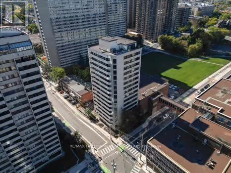 704 - 200 Bay Street, Ottawa, Ontario  K1R 7W8 - Photo 31 - X12405725