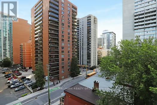 704 - 200 Bay Street, Ottawa, Ontario  K1R 7W8 - Photo 32 - X12405725
