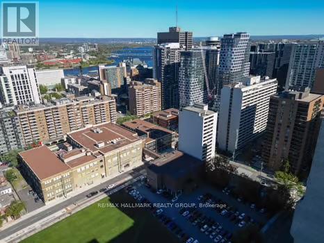 704 - 200 Bay Street, Ottawa, Ontario  K1R 7W8 - Photo 33 - X12405725