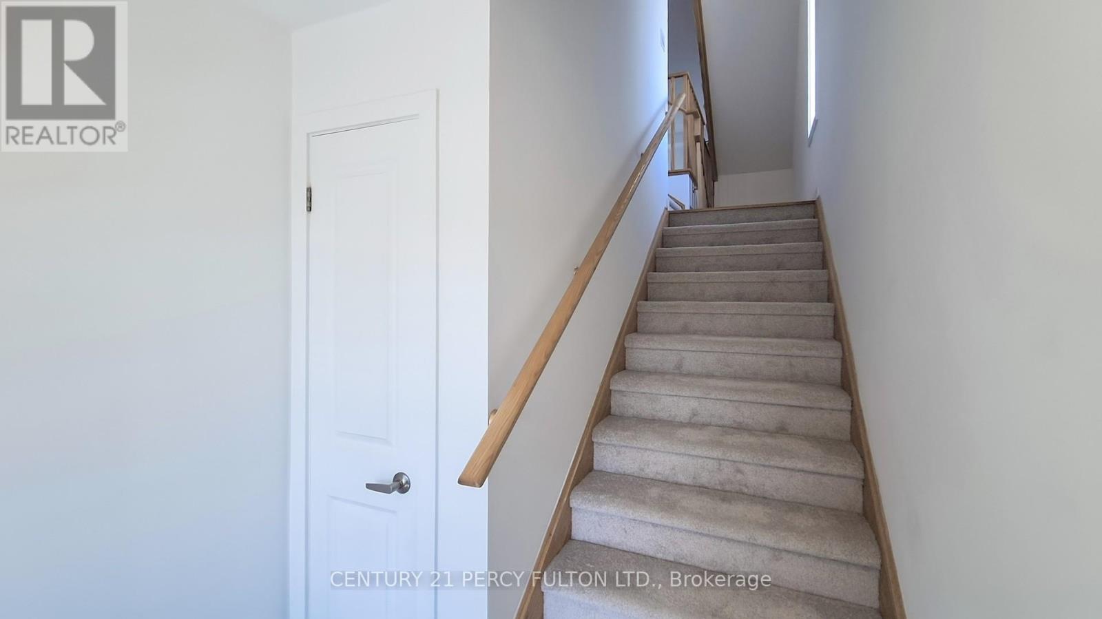 31 Selfridge Way, Whitby, Ontario  L1N 0N9 - Photo 18 - E12458237