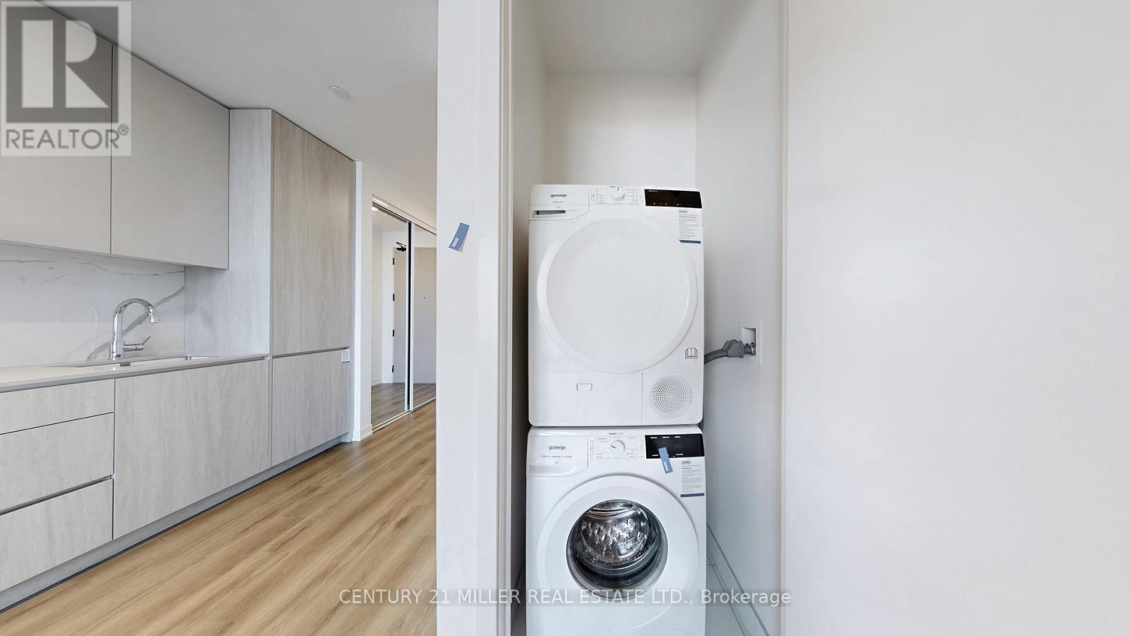 4308 - 28 Interchange Way, Vaughan, Ontario  L4K 0P8 - Photo 14 - N12458234