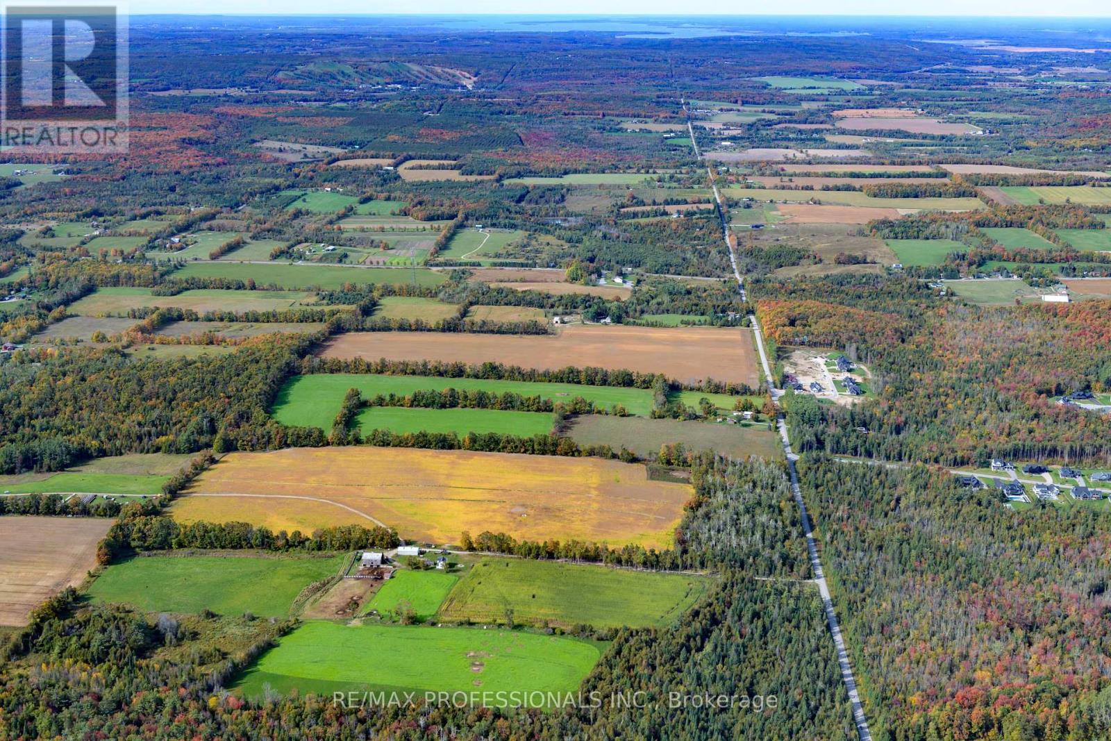 2960 Line 8 N, Oro-Medonte, Ontario  L0K 1N0 - Photo 23 - S12458258