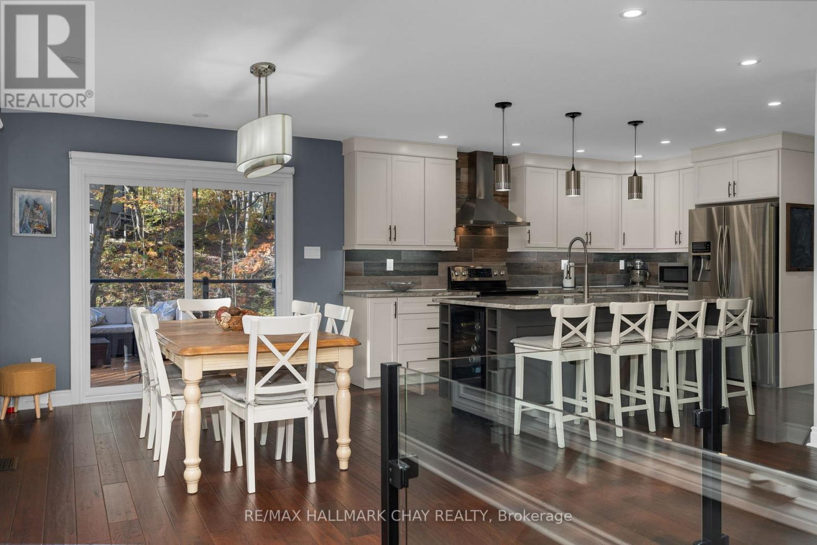 1 Iroquois Ridge, Oro-Medonte, Ontario  L0K 1E0 - Photo 13 - S12458280