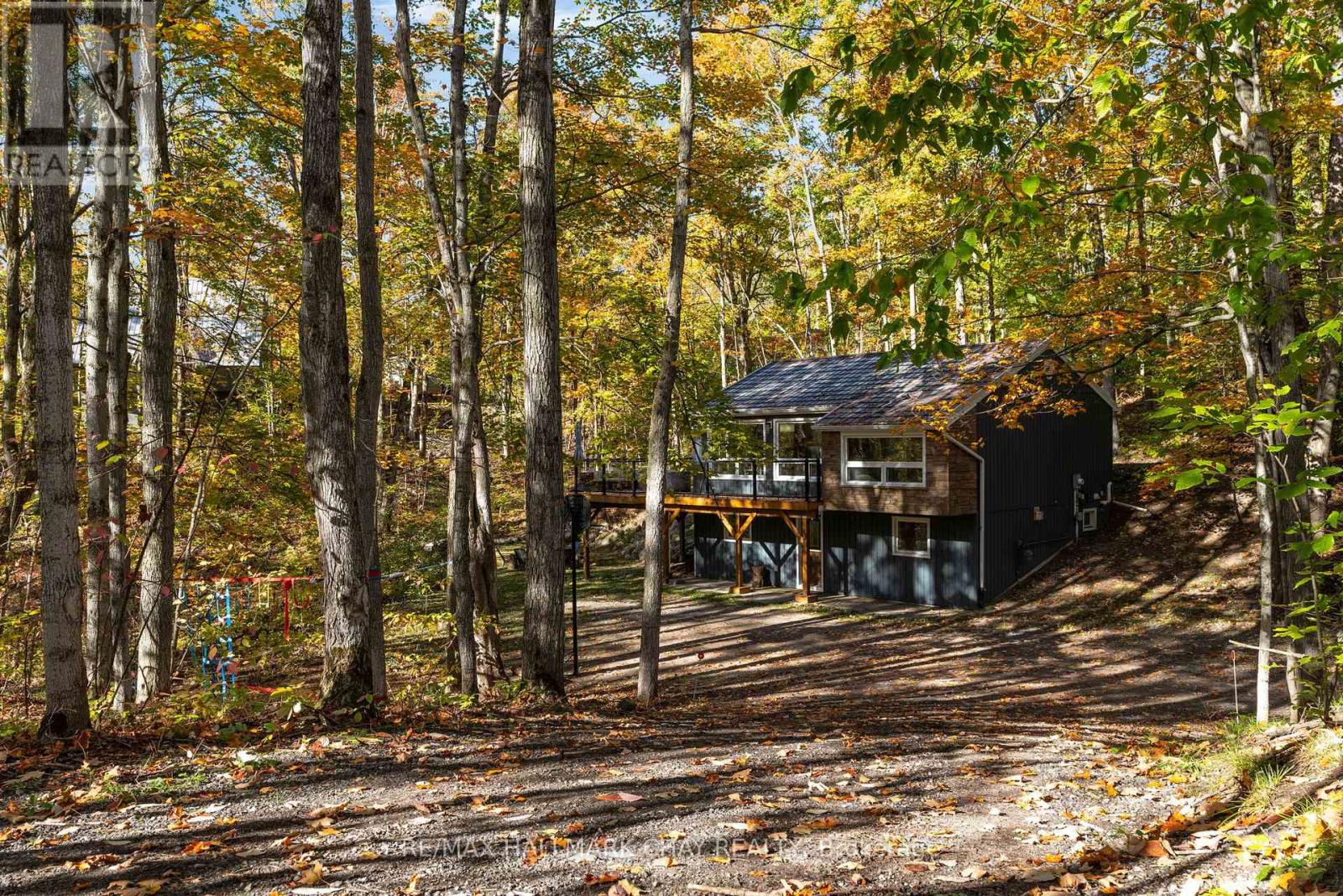 1 Iroquois Ridge, Oro-Medonte, Ontario  L0K 1E0 - Photo 30 - S12458280