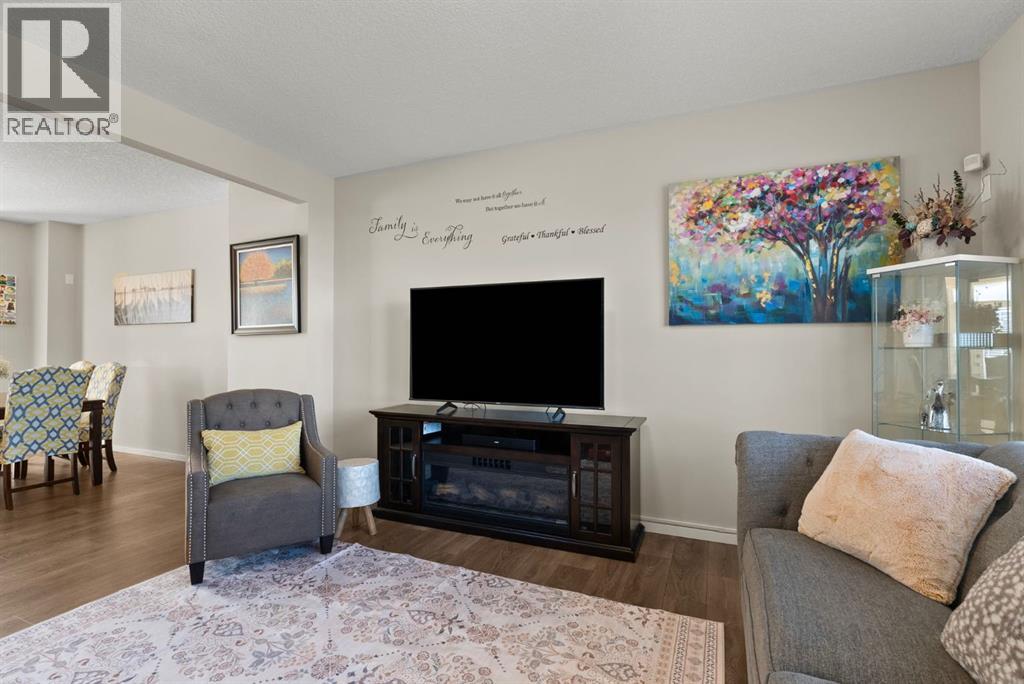 187 Savanna Parade Ne, Calgary, Alberta  T3J 0W1 - Photo 5 - A2258484