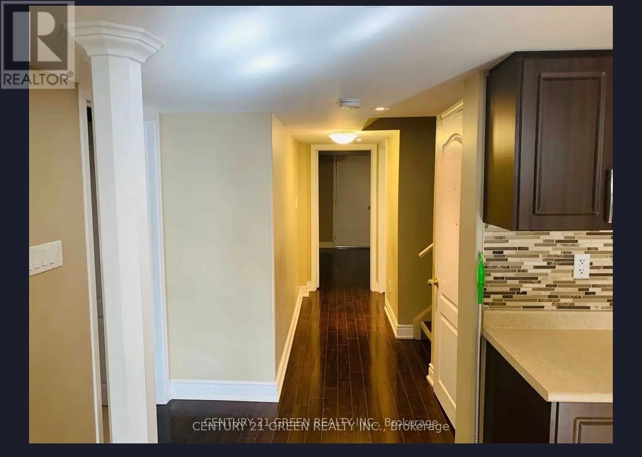 (Bsmt) - 428 Scott Boulevard, Milton, Ontario  L9T 0T4 - Photo 3 - W12458236