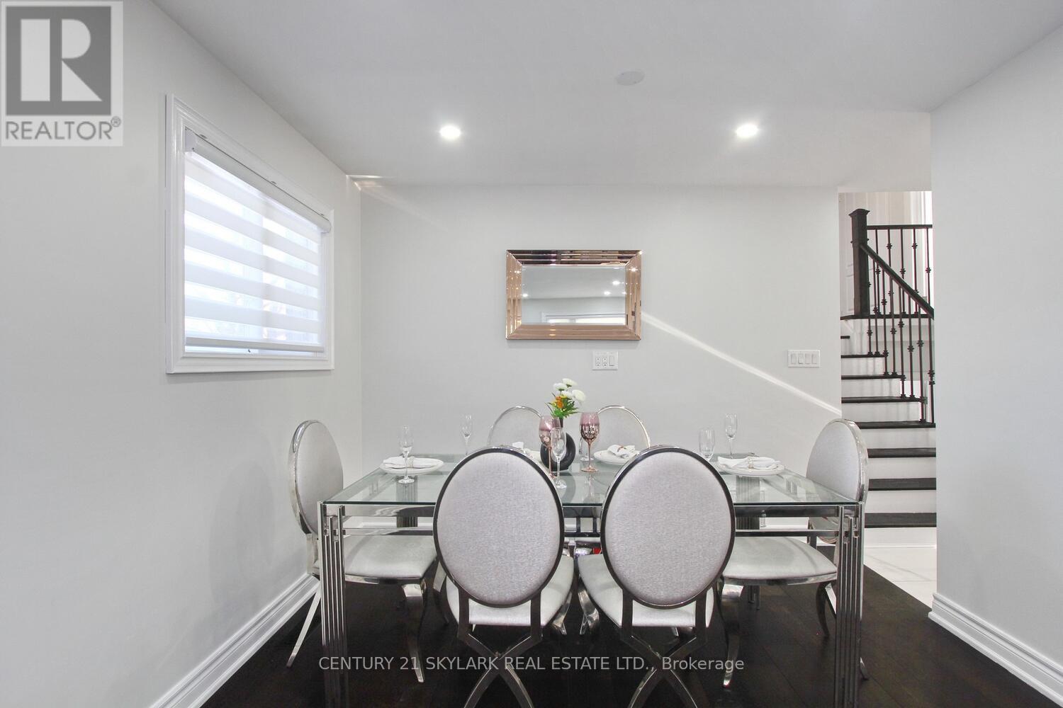 3376 Twilight Road, Mississauga, Ontario  L4T 1Z9 - Photo 12 - W12458242