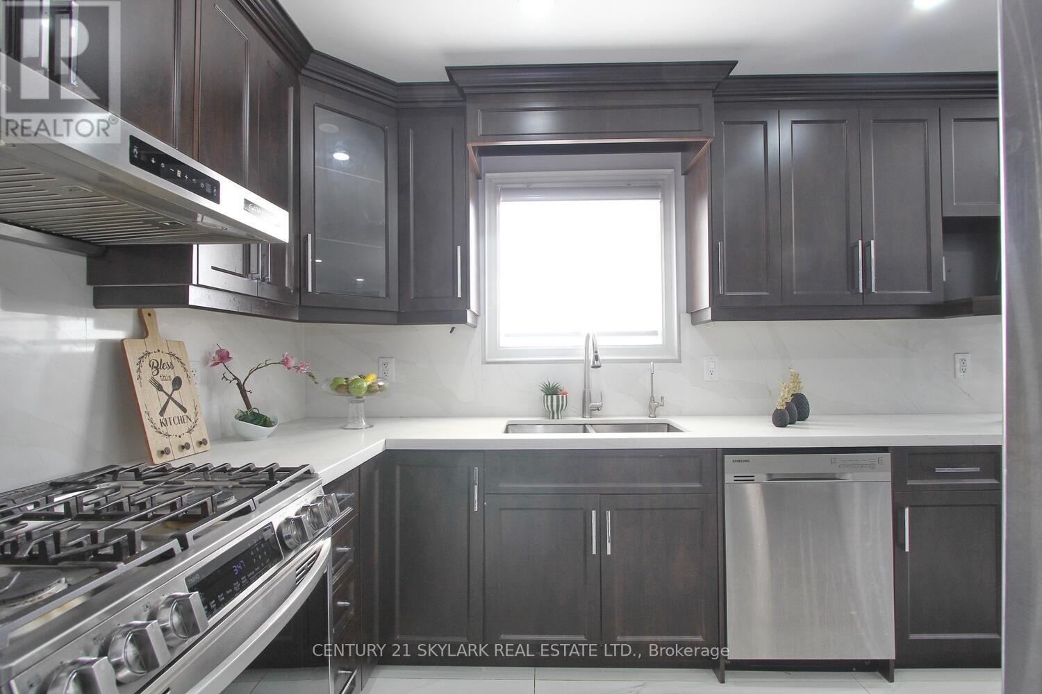3376 Twilight Road, Mississauga, Ontario  L4T 1Z9 - Photo 14 - W12458242