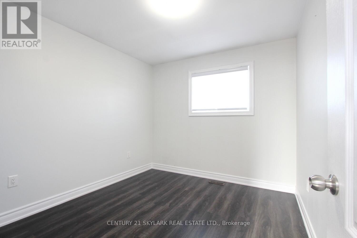 3376 Twilight Road, Mississauga, Ontario  L4T 1Z9 - Photo 16 - W12458242