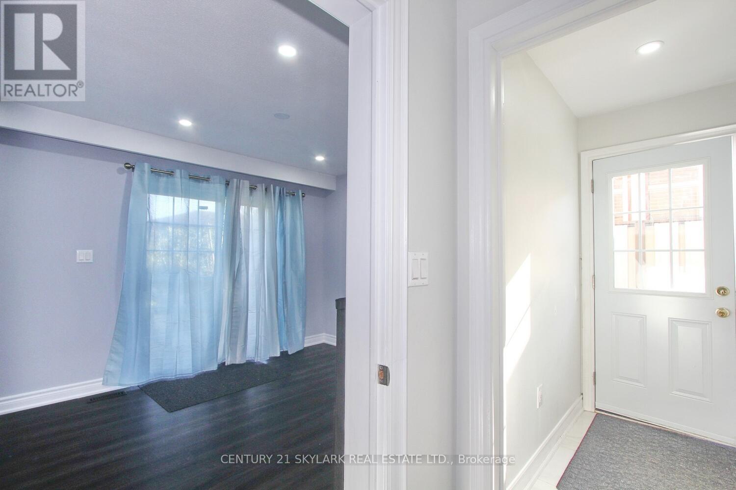 3376 Twilight Road, Mississauga, Ontario  L4T 1Z9 - Photo 18 - W12458242