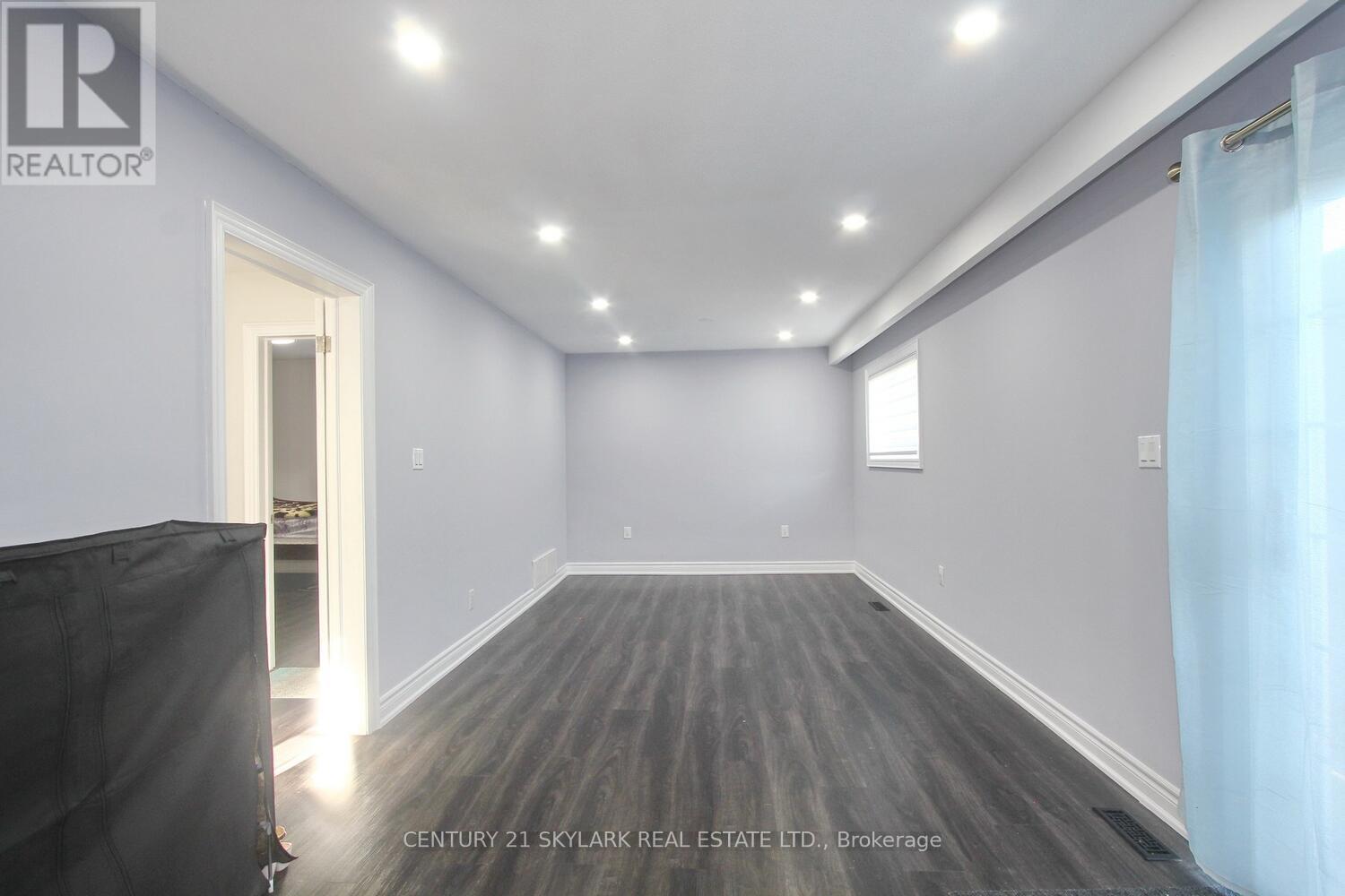 3376 Twilight Road, Mississauga, Ontario  L4T 1Z9 - Photo 20 - W12458242