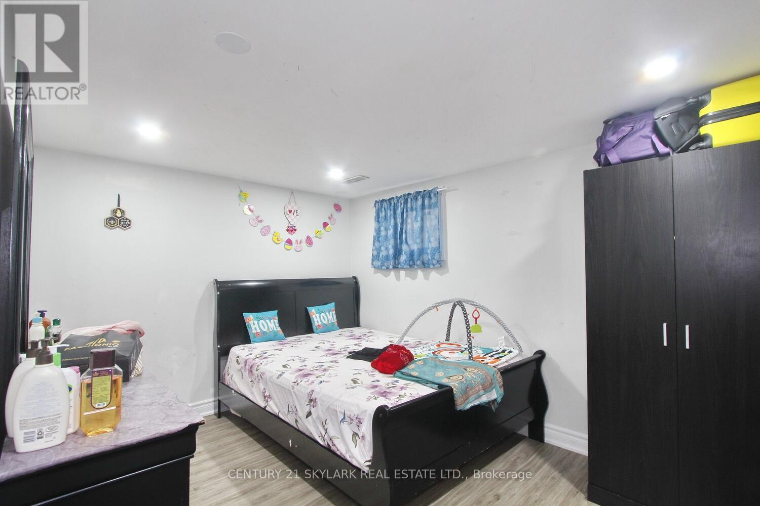 3376 Twilight Road, Mississauga, Ontario  L4T 1Z9 - Photo 27 - W12458242