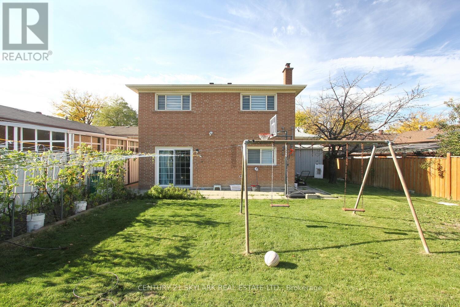 3376 Twilight Road, Mississauga, Ontario  L4T 1Z9 - Photo 31 - W12458242
