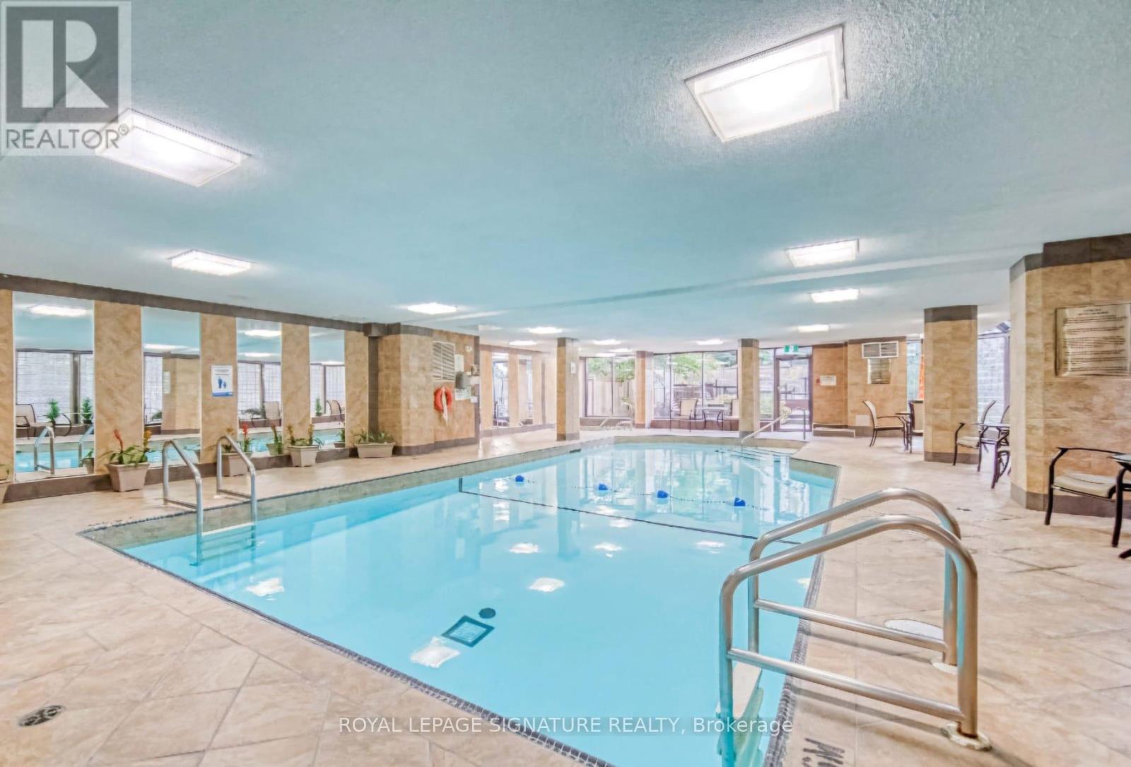 300 Webb Drive, Mississauga, Ontario  L5B 3W3 - Photo 11 - W12458260