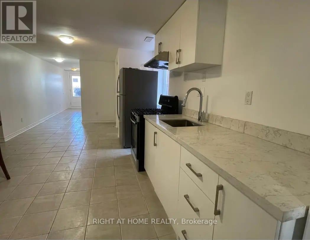 Lower - 16 Prouse Drive, Brampton, Ontario  L6V 3A8 - Photo 6 - W12458268