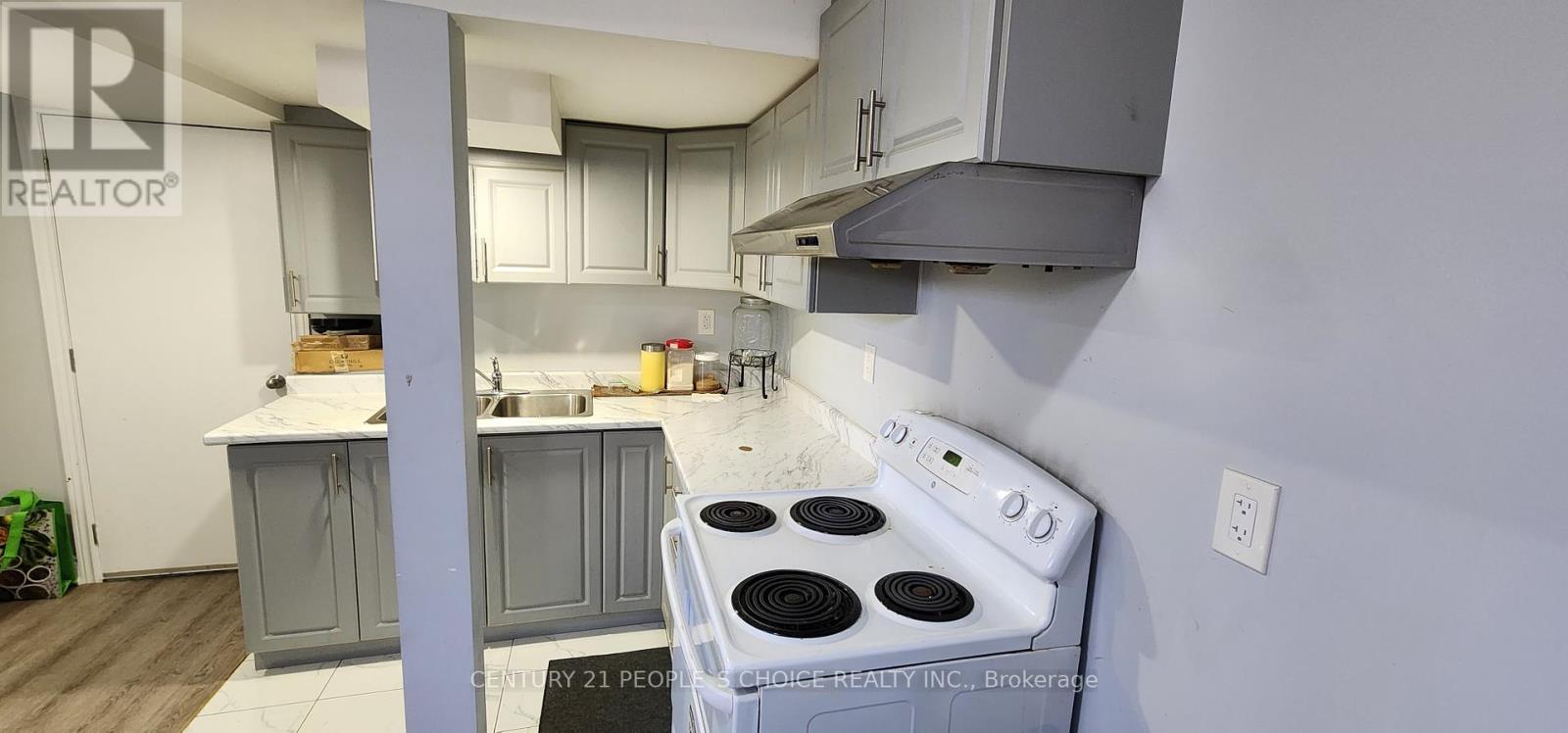 Bsmt - 60 Divinity Circle, Brampton, Ontario  L7A 3Y4 - Photo 8 - W12458273