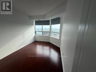 1810 - 135 Hillcrest Avenue, Mississauga, Ontario  L5B 4B1 - Photo 9 - W12458278