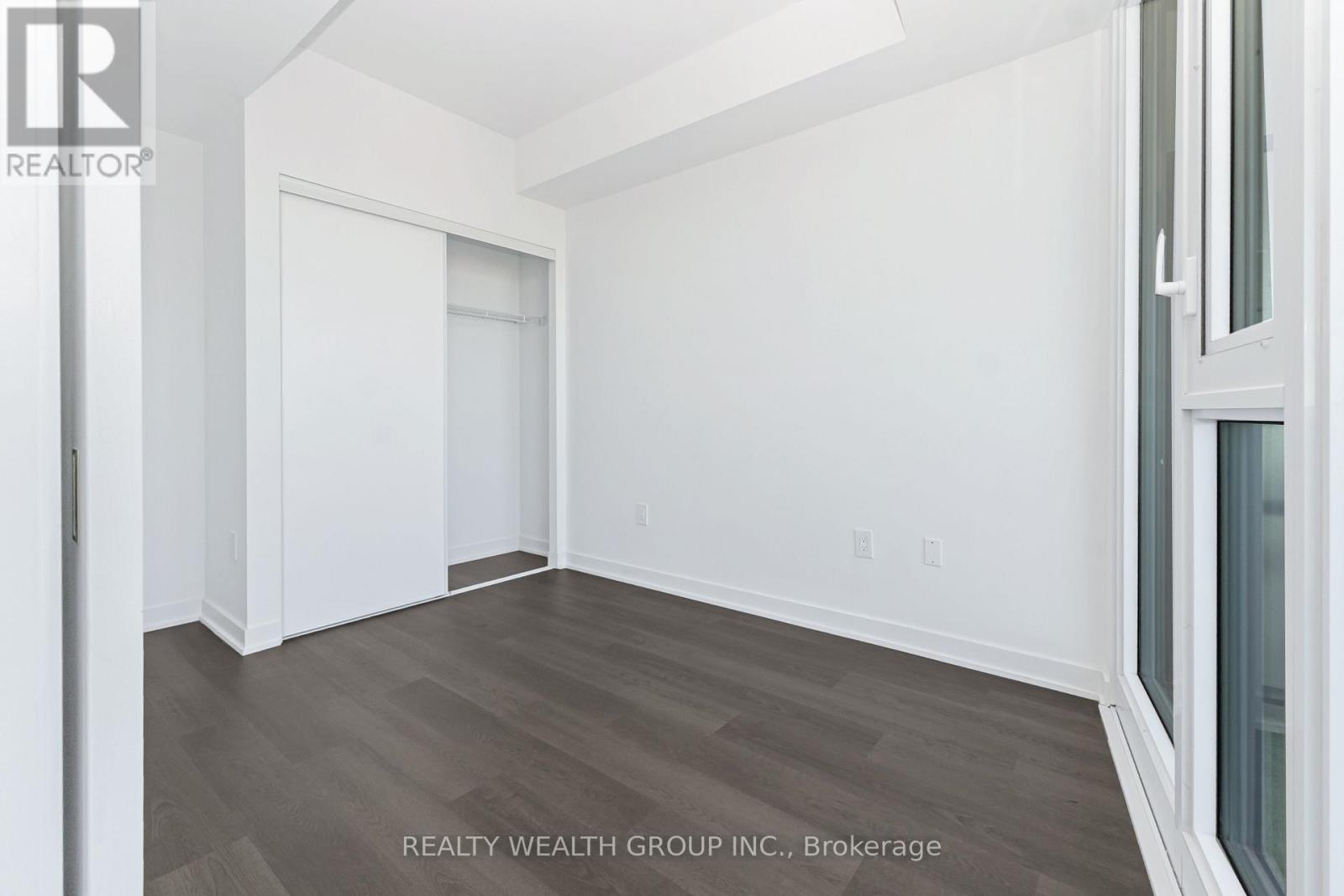 3911 - 3900 Confederation Parkway, Mississauga, Ontario  L5B 0M3 - Photo 21 - W12458283