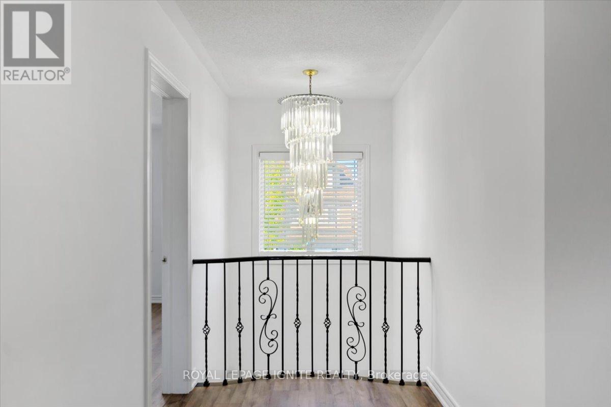 63 Eastbrook Way, Brampton, Ontario  L6P 1K6 - Photo 25 - W12458287