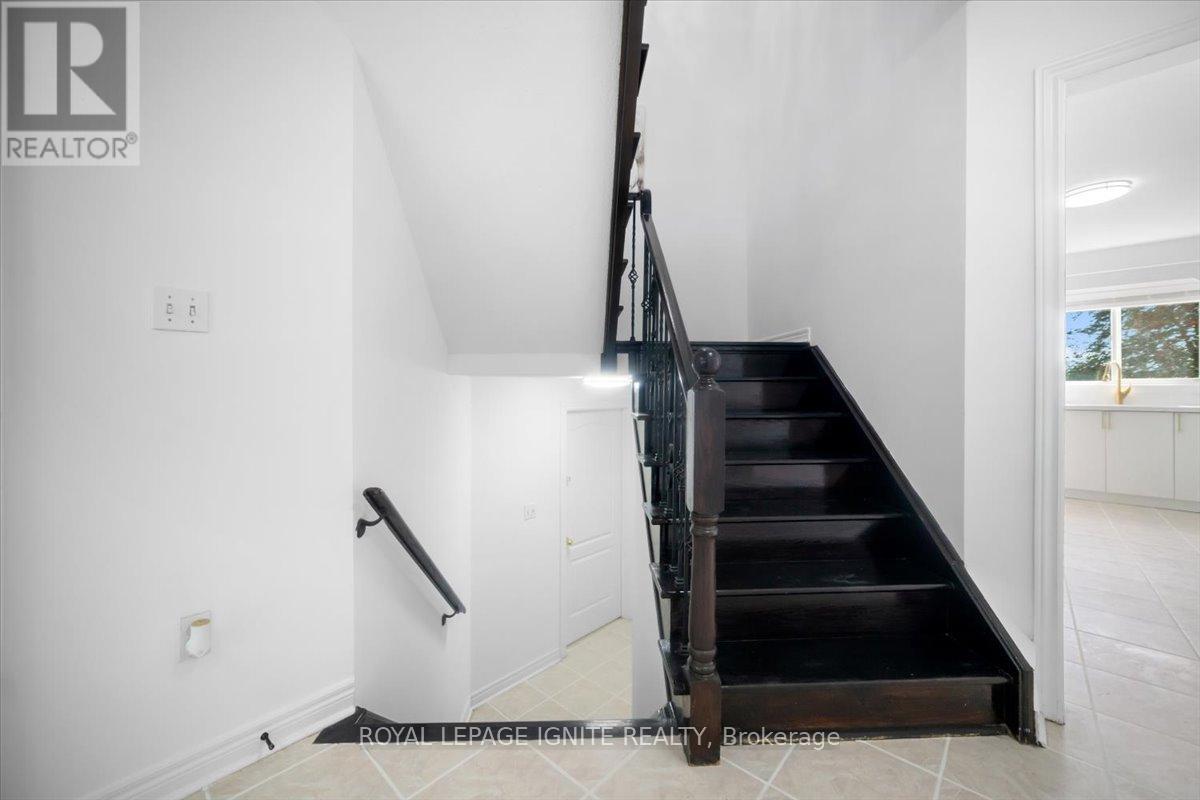 63 Eastbrook Way, Brampton, Ontario  L6P 1K6 - Photo 27 - W12458287