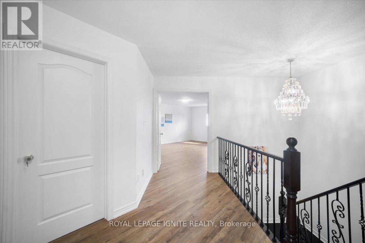 63 Eastbrook Way, Brampton, Ontario  L6P 1K6 - Photo 33 - W12458287