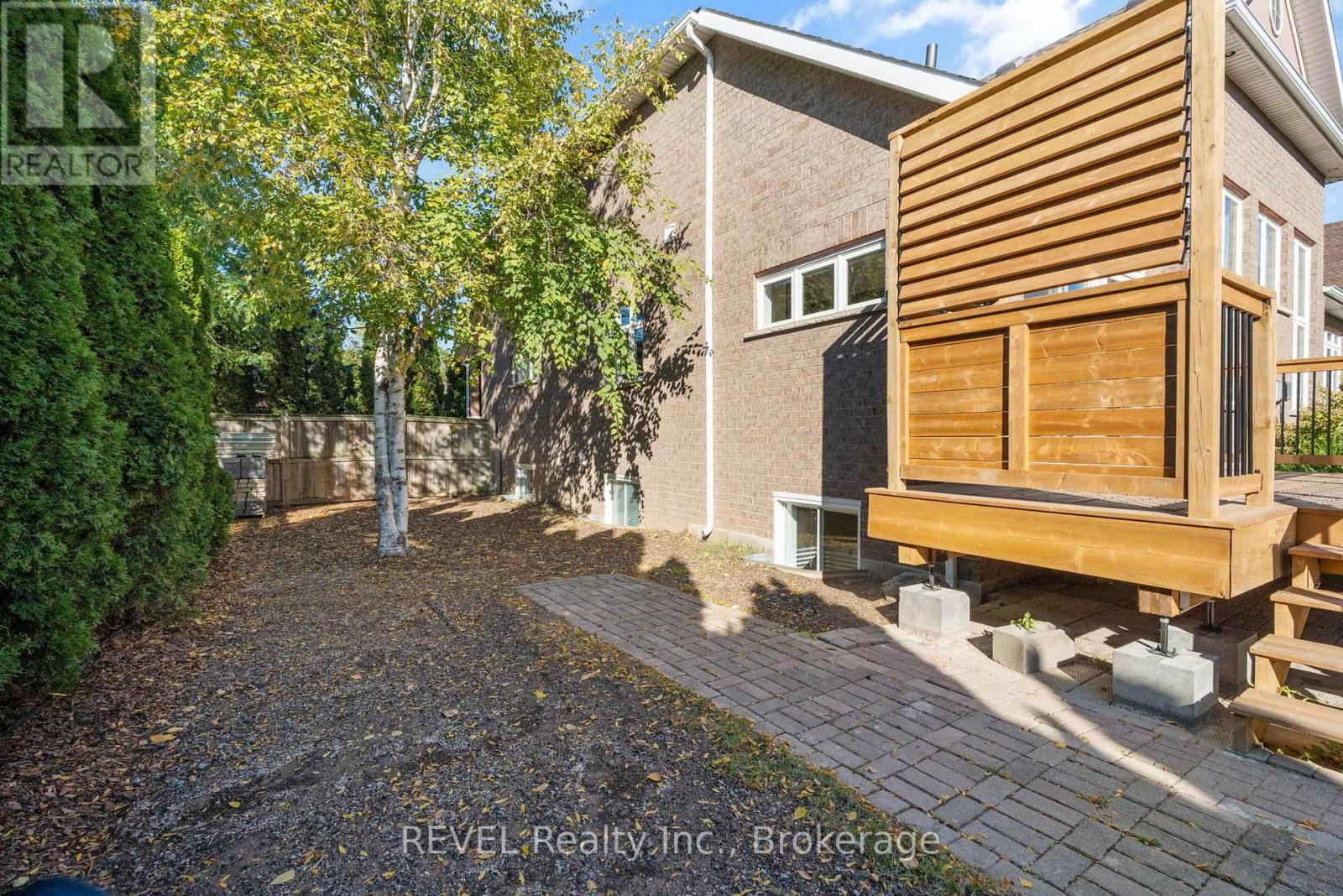 6718 Domenic Crescent, Niagara Falls, Ontario  L2J 4L5 - Photo 46 - X12458299