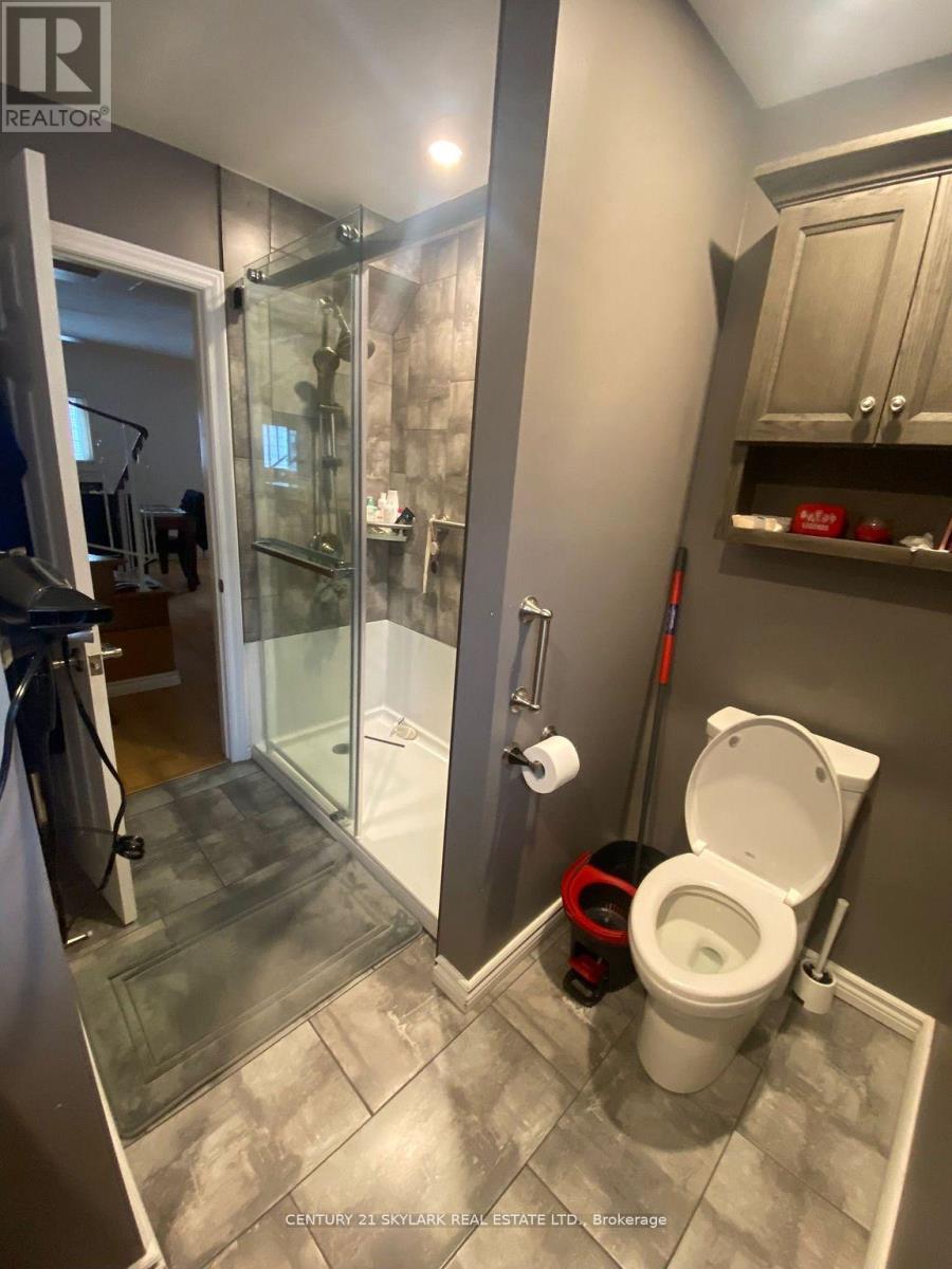122 Boullee Street, London East, Ontario  N5Y 1T7 - Photo 10 - X12458274
