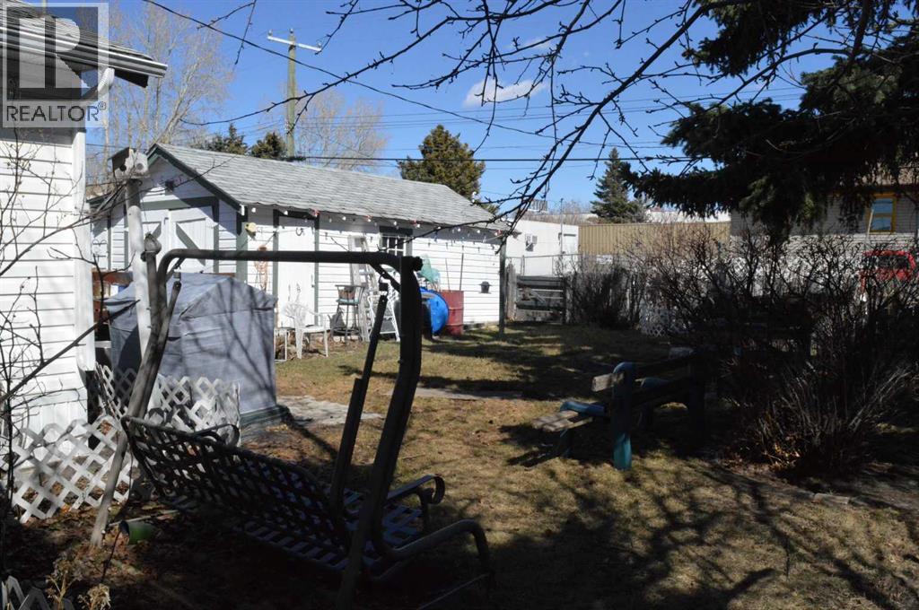 313 & 315 Twin Cities Drive, Longview, Alberta  T0L 1H0 - Photo 13 - A2212165