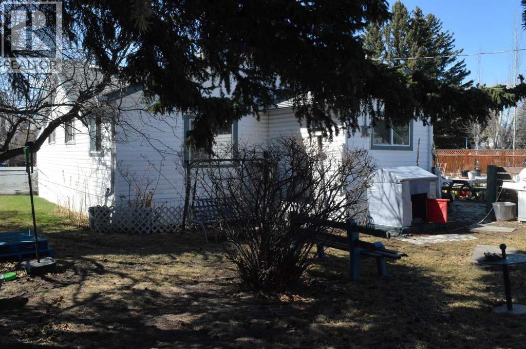 313 & 315 Twin Cities Drive, Longview, Alberta  T0L 1H0 - Photo 10 - A2212165