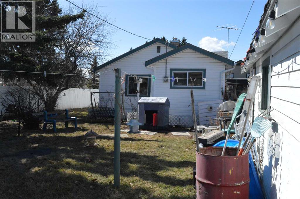 313 & 315 Twin Cities Drive, Longview, Alberta  T0L 1H0 - Photo 7 - A2212165