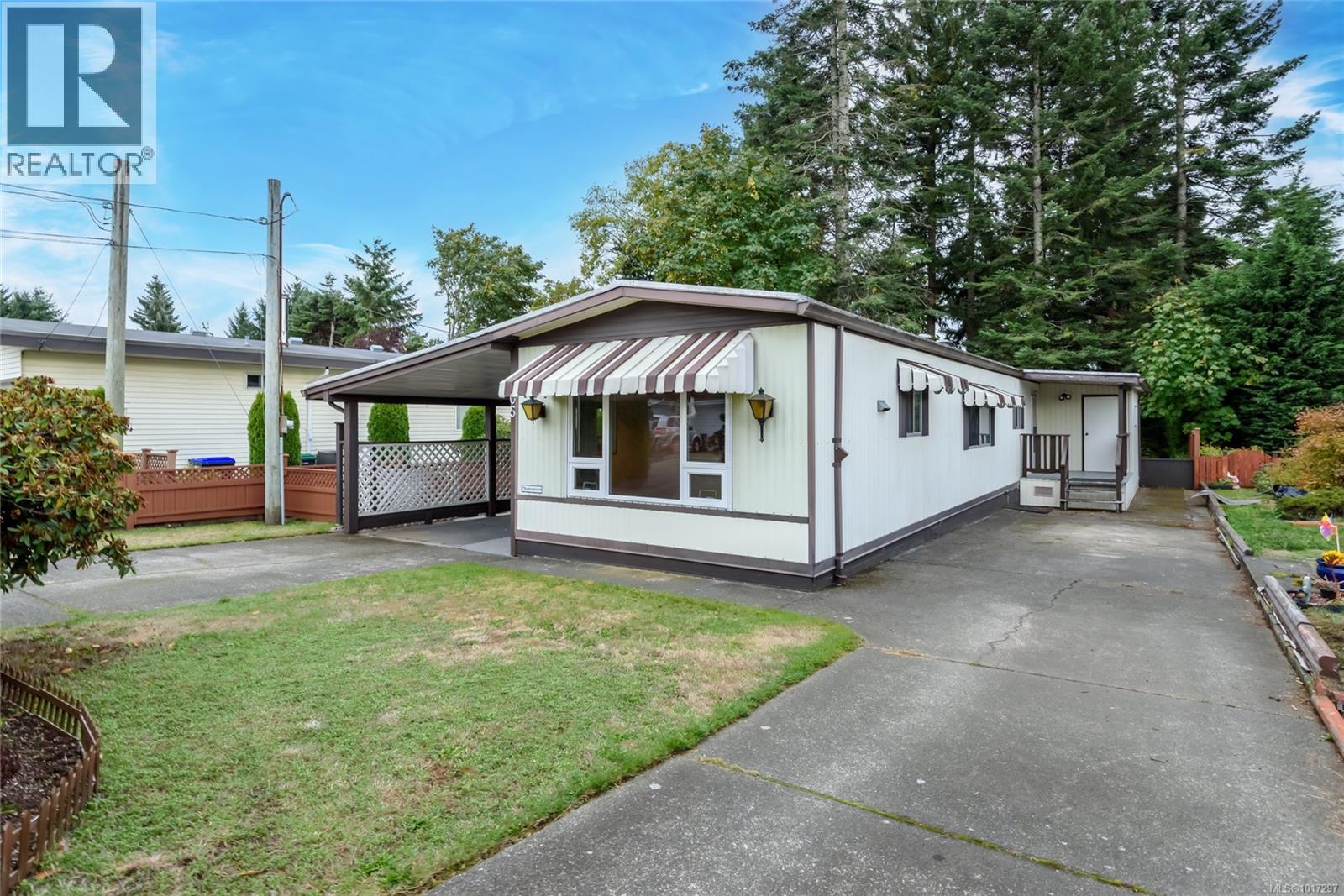 505 Upland Ave, Courtenay, British Columbia