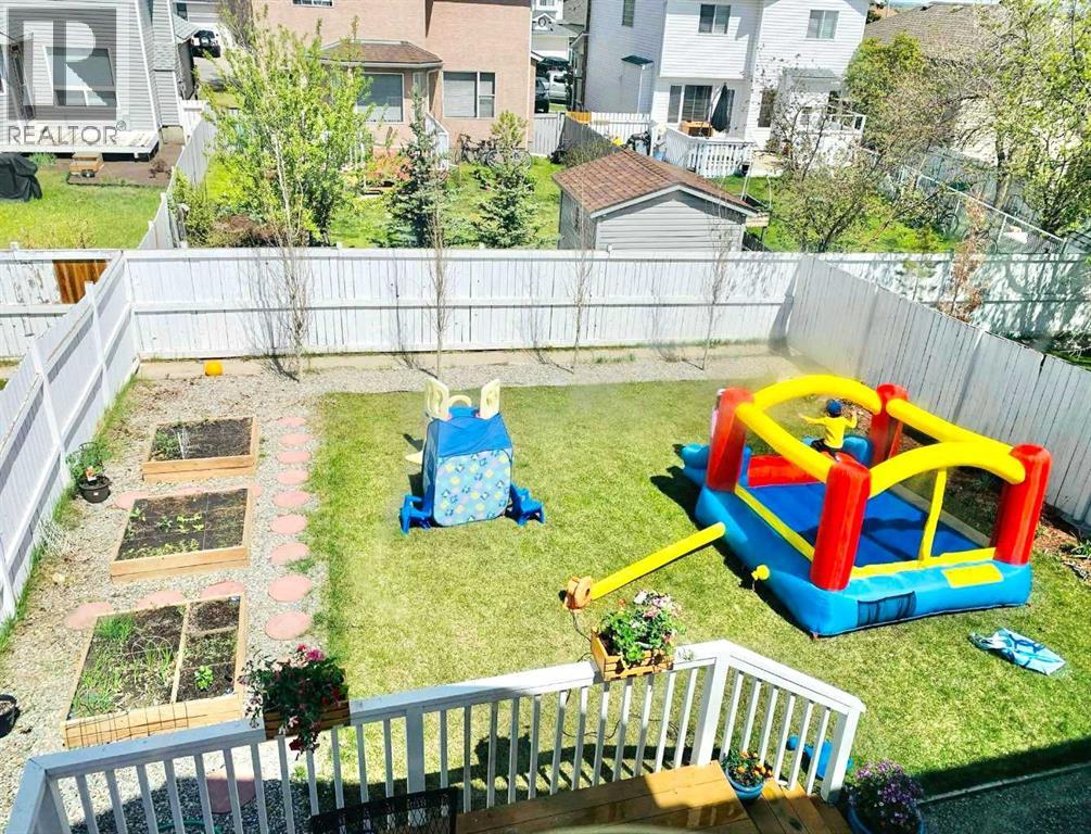 92 Somerset Drive Sw, Calgary, Alberta  T2Y 3C3 - Photo 16 - A2263183