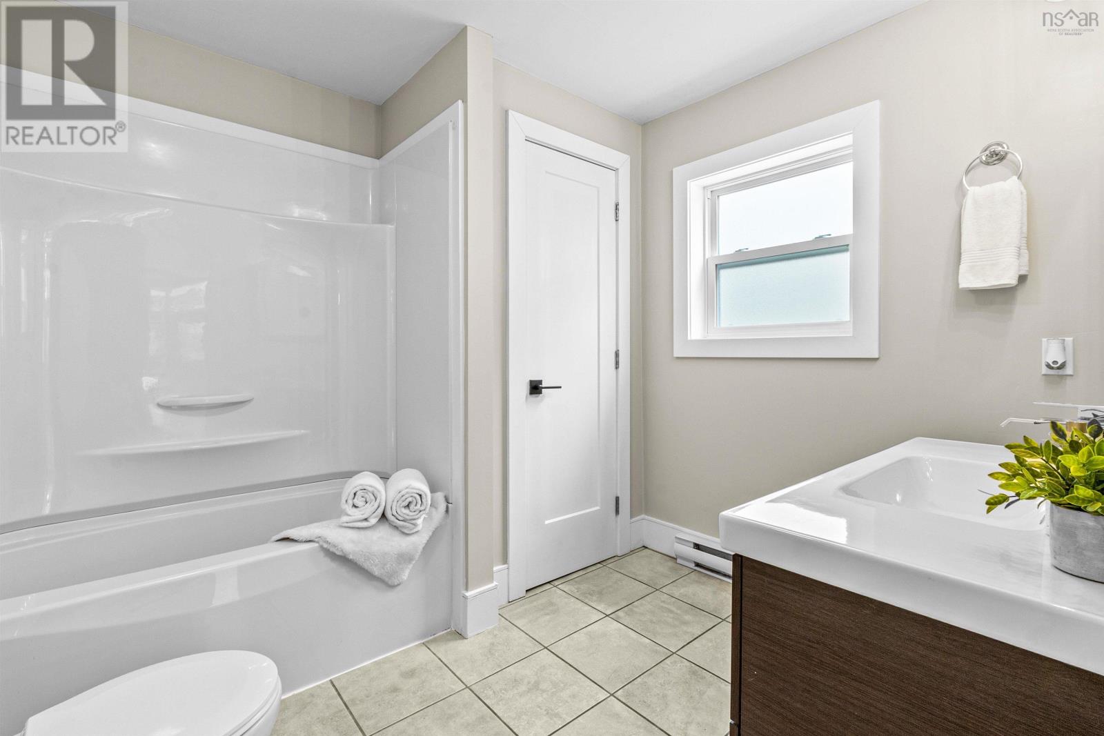 249 Portland Street, Dartmouth, Nova Scotia  B2Y 1J8 - Photo 19 - 202525500