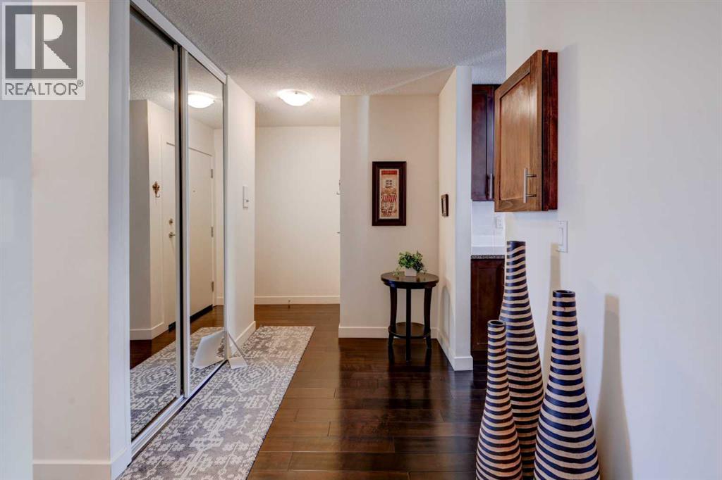 303, 4455d Greenview Drive Ne, Calgary, Alberta  T2E 6M1 - Photo 2 - A2257785