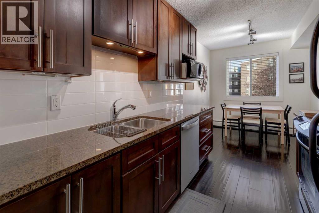 303, 4455d Greenview Drive Ne, Calgary, Alberta  T2E 6M1 - Photo 3 - A2257785