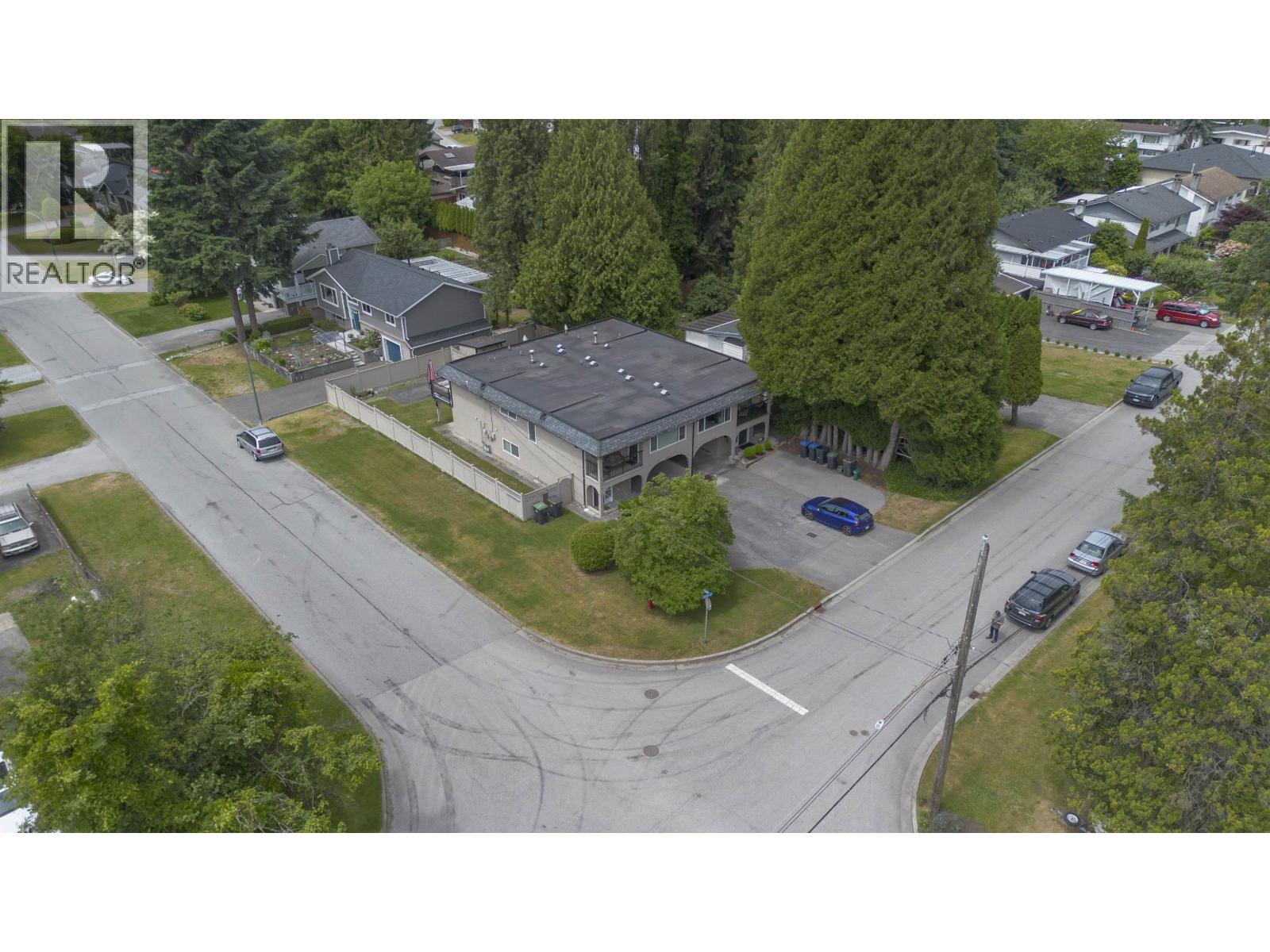 3421-3423 Edinburgh Street, Port Coquitlam, British Columbia  V3B 4K4 - Photo 33 - R3057631