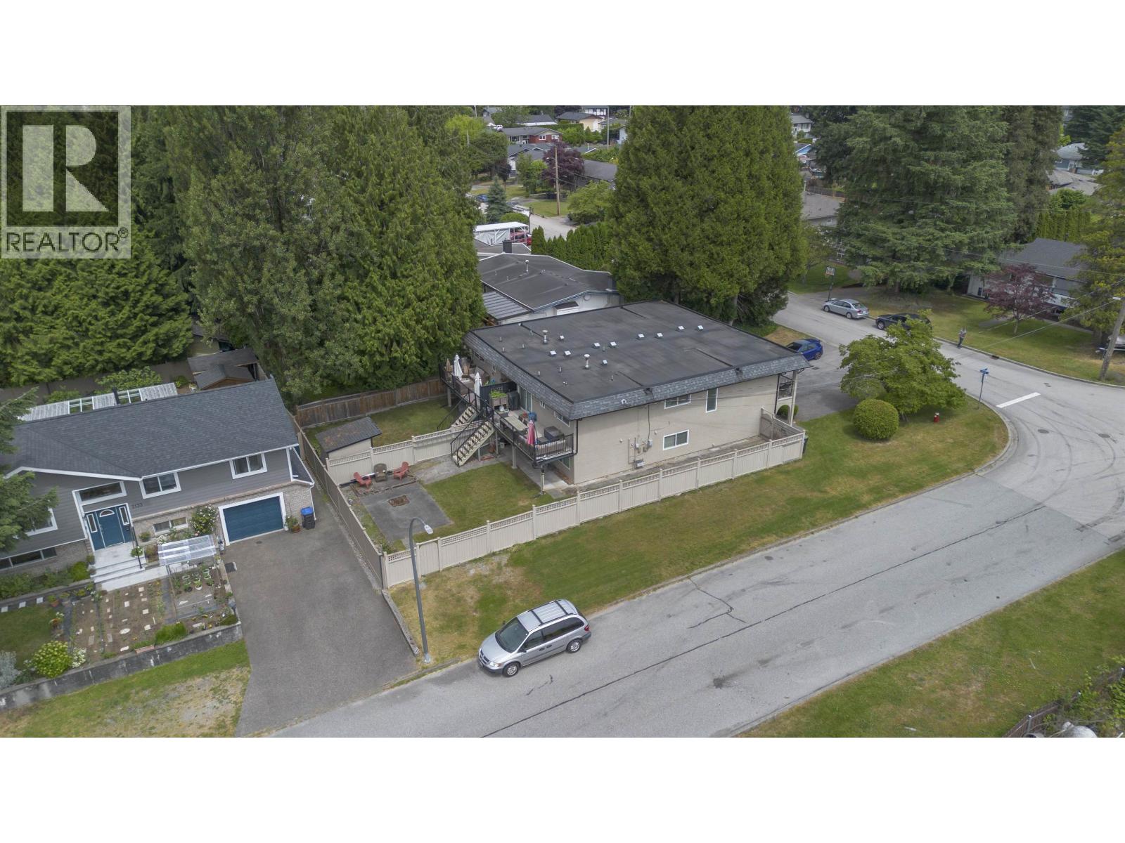 3421-3423 Edinburgh Street, Port Coquitlam, British Columbia  V3B 4K4 - Photo 35 - R3057631